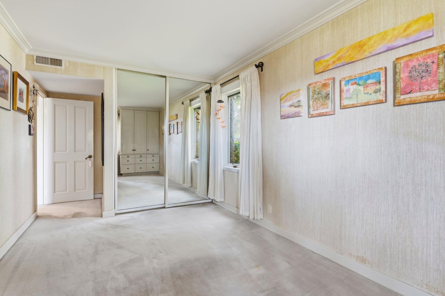 Detail Gallery Image 12 of 25 For 1 Rinconada Cir, Belmont,  CA 94002 - 3 Beds | 2 Baths