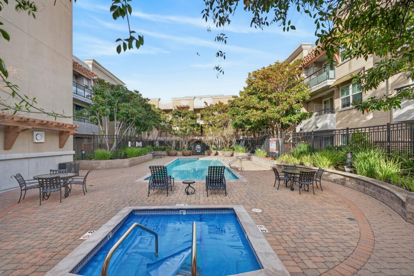 Detail Gallery Image 34 of 37 For 4388 El Camino Real #348,  Los Altos,  CA 94022 - 2 Beds | 2 Baths