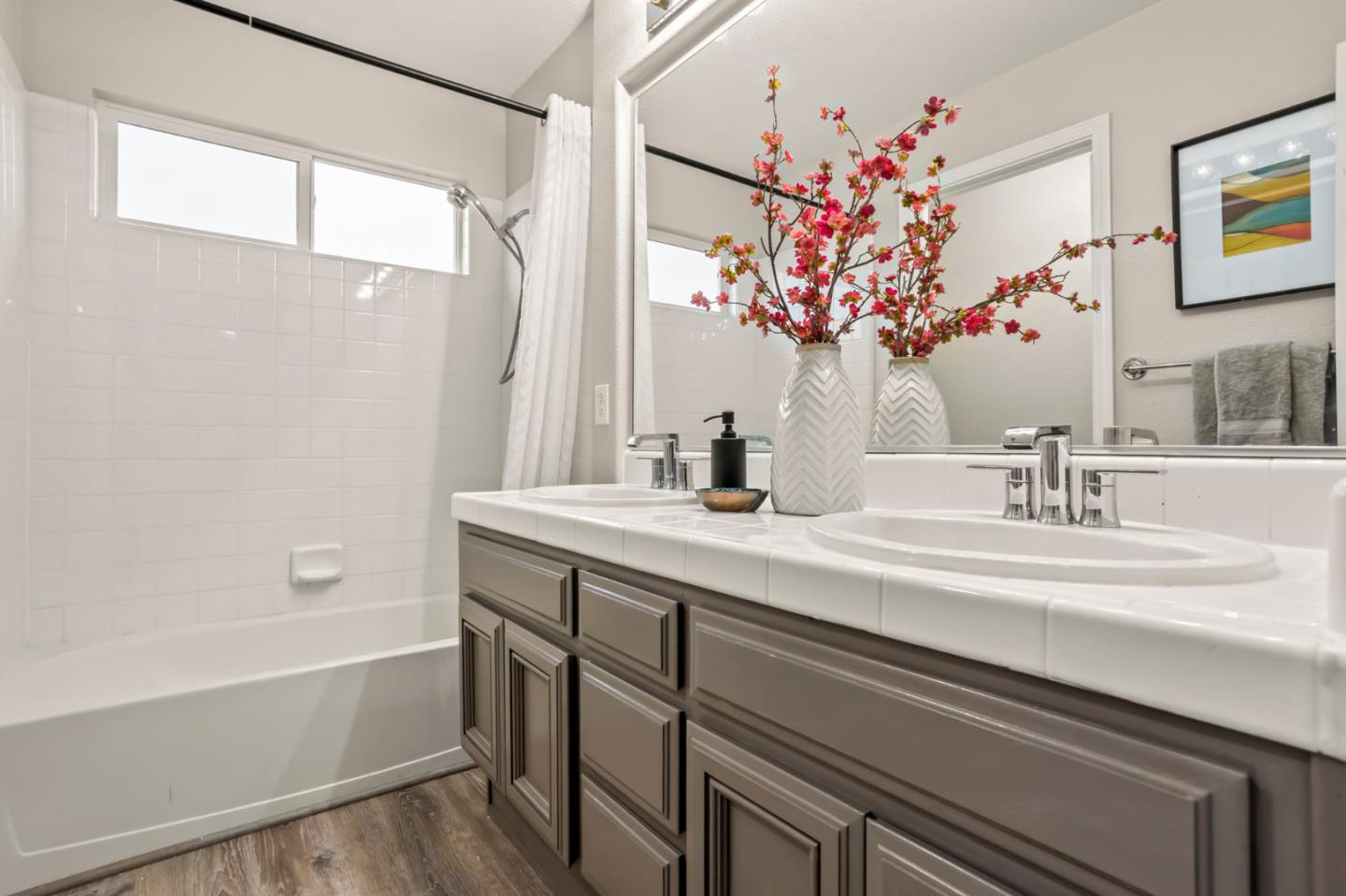 Detail Gallery Image 41 of 57 For 1714 via Cortina, San Jose,  CA 95120 - 3 Beds | 2/1 Baths