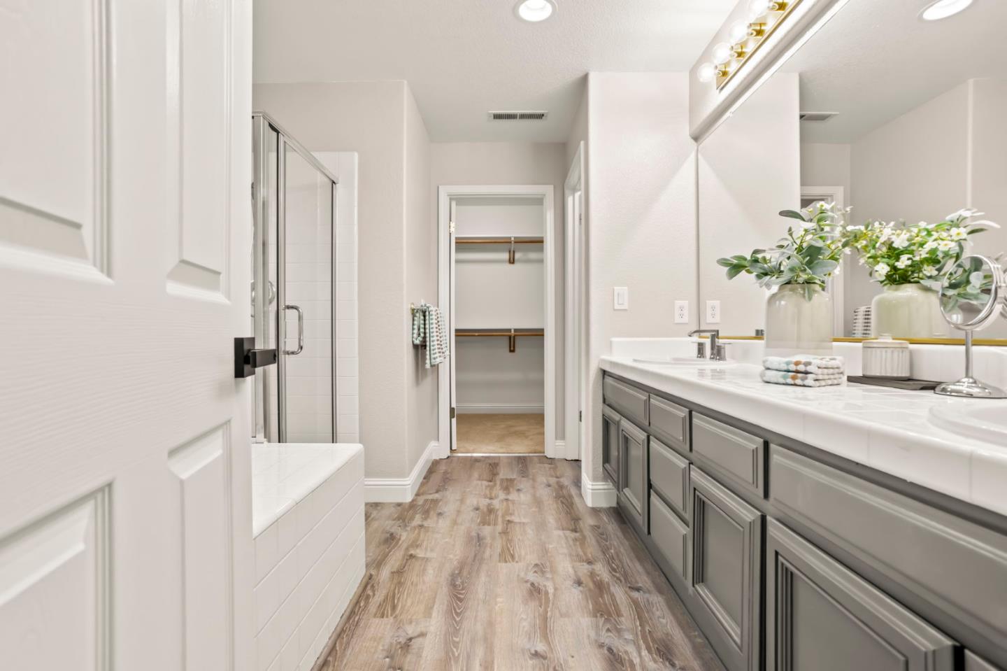 Detail Gallery Image 46 of 57 For 1714 via Cortina, San Jose,  CA 95120 - 3 Beds | 2/1 Baths