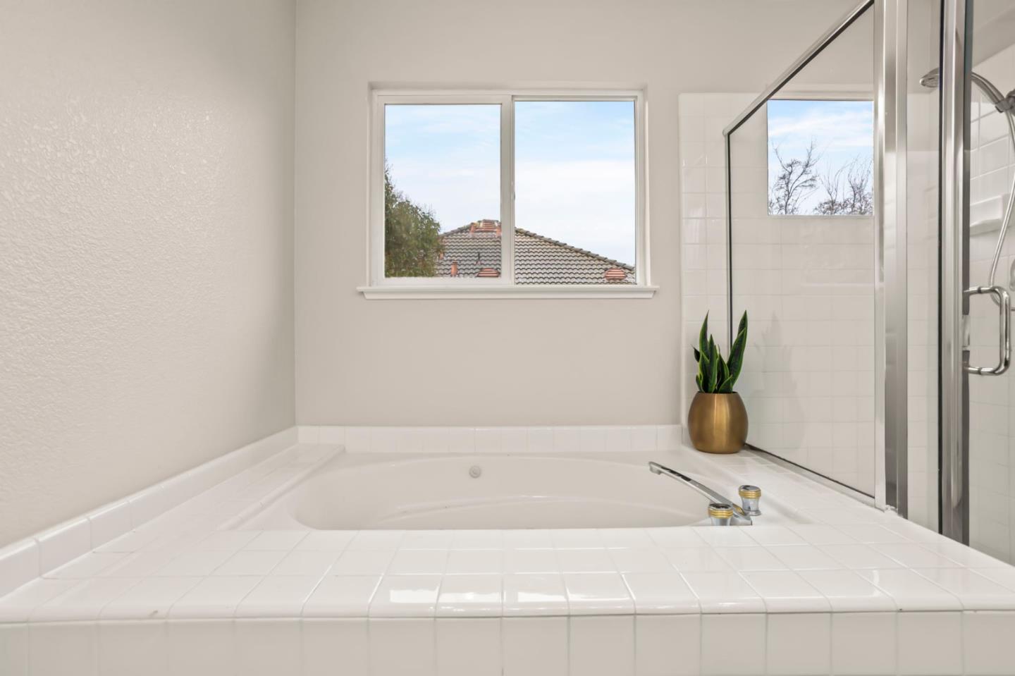 Detail Gallery Image 47 of 57 For 1714 via Cortina, San Jose,  CA 95120 - 3 Beds | 2/1 Baths