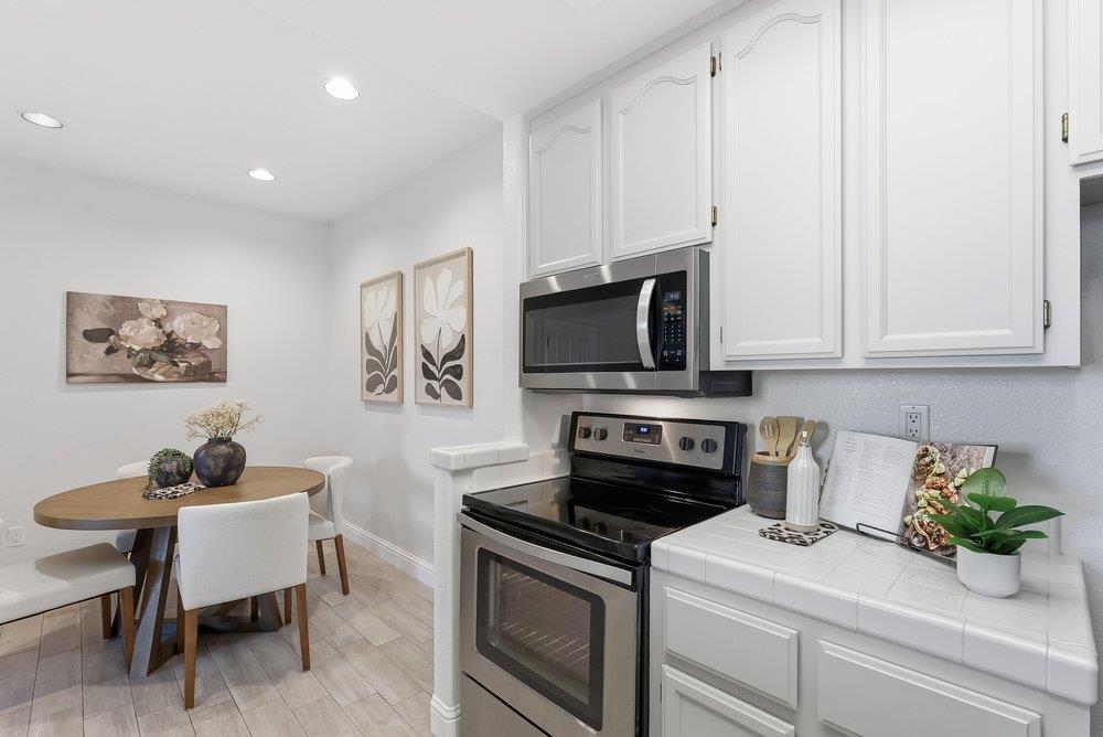 Detail Gallery Image 19 of 49 For 838 Bucks Lake Ct, San Jose,  CA 95123 - 1 Beds | 1 Baths