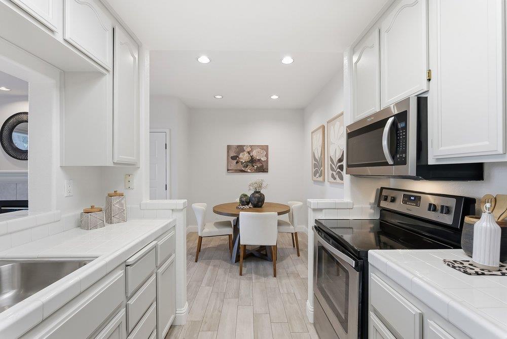 Detail Gallery Image 20 of 49 For 838 Bucks Lake Ct, San Jose,  CA 95123 - 1 Beds | 1 Baths