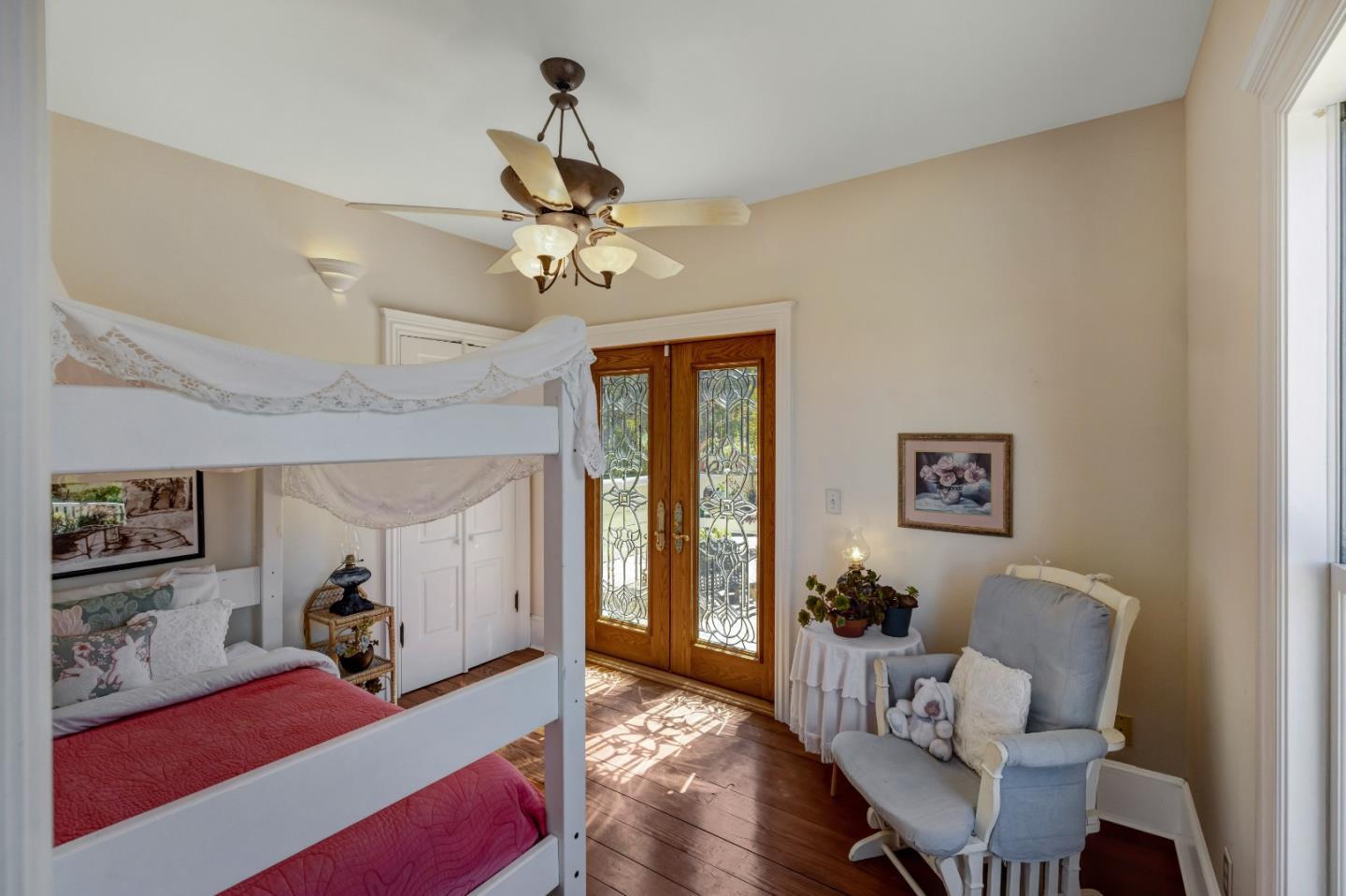 Detail Gallery Image 30 of 65 For 131 7th St, Pacific Grove,  CA 93950 - 3 Beds | 2/1 Baths