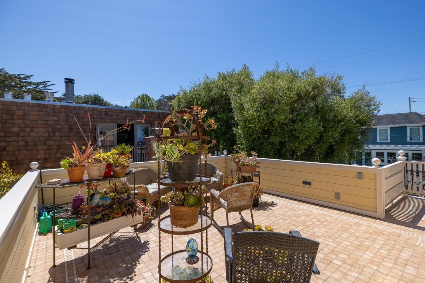 Detail Gallery Image 36 of 65 For 131 7th St, Pacific Grove,  CA 93950 - 3 Beds | 2/1 Baths