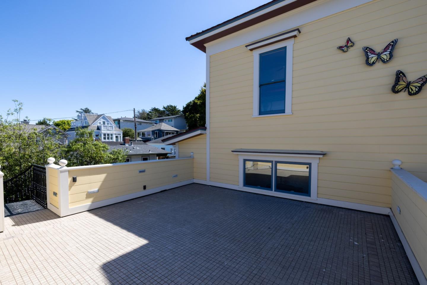 Detail Gallery Image 51 of 65 For 131 7th St, Pacific Grove,  CA 93950 - 3 Beds | 2/1 Baths