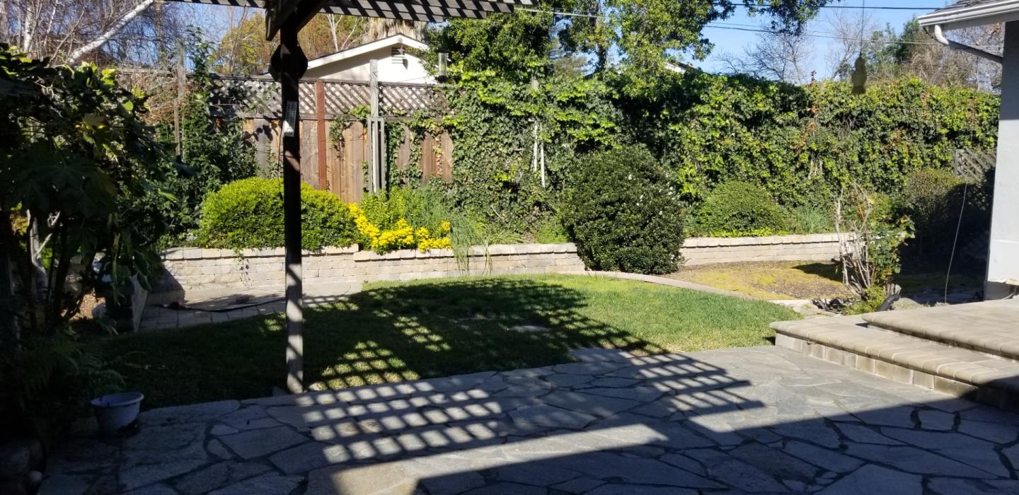 Detail Gallery Image 3 of 8 For 2275 Highland Park, Campbell,  CA 95008 - 3 Beds | 2 Baths