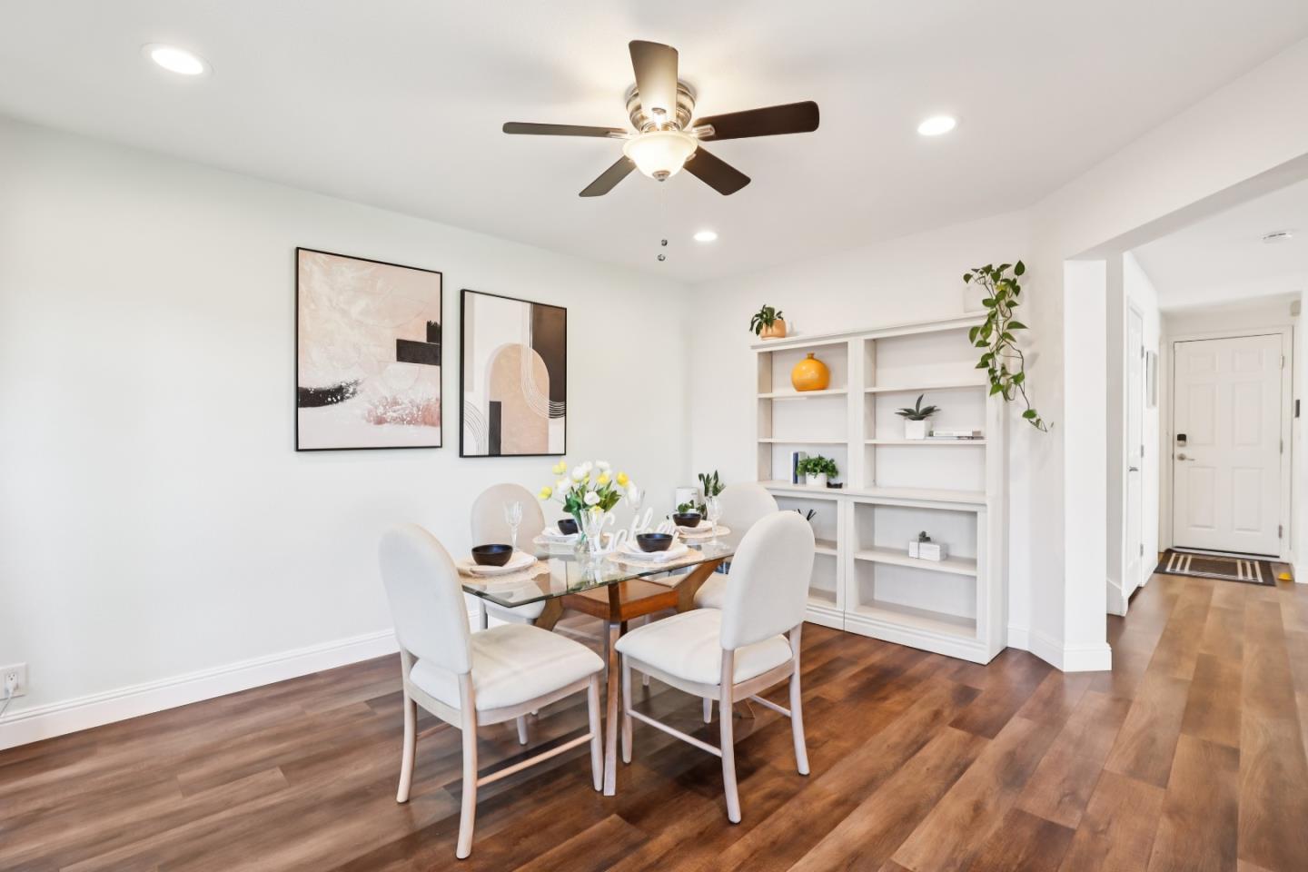 Detail Gallery Image 13 of 41 For 5254 Country Forge Ln, San Jose,  CA 95136 - 3 Beds | 2/1 Baths