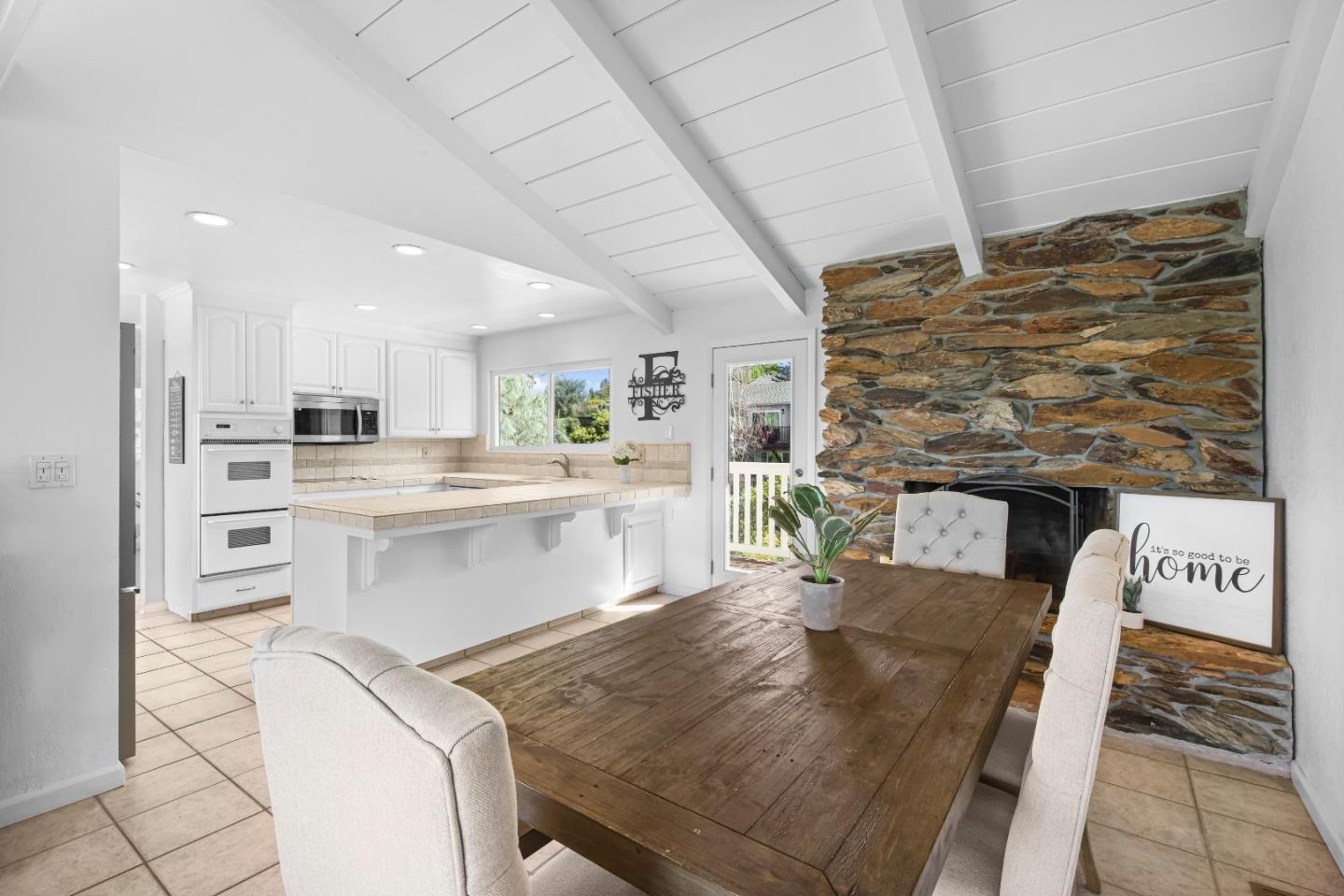 Detail Gallery Image 14 of 48 For 3241 Quail Ln, Morgan Hill,  CA 95037 - 4 Beds | 2 Baths