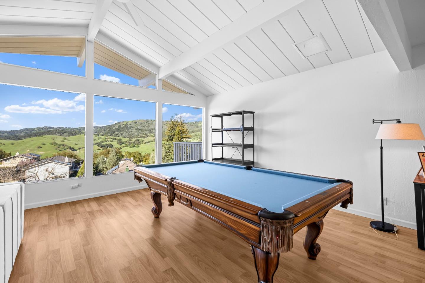 Detail Gallery Image 3 of 48 For 3241 Quail Ln, Morgan Hill,  CA 95037 - 4 Beds | 2 Baths