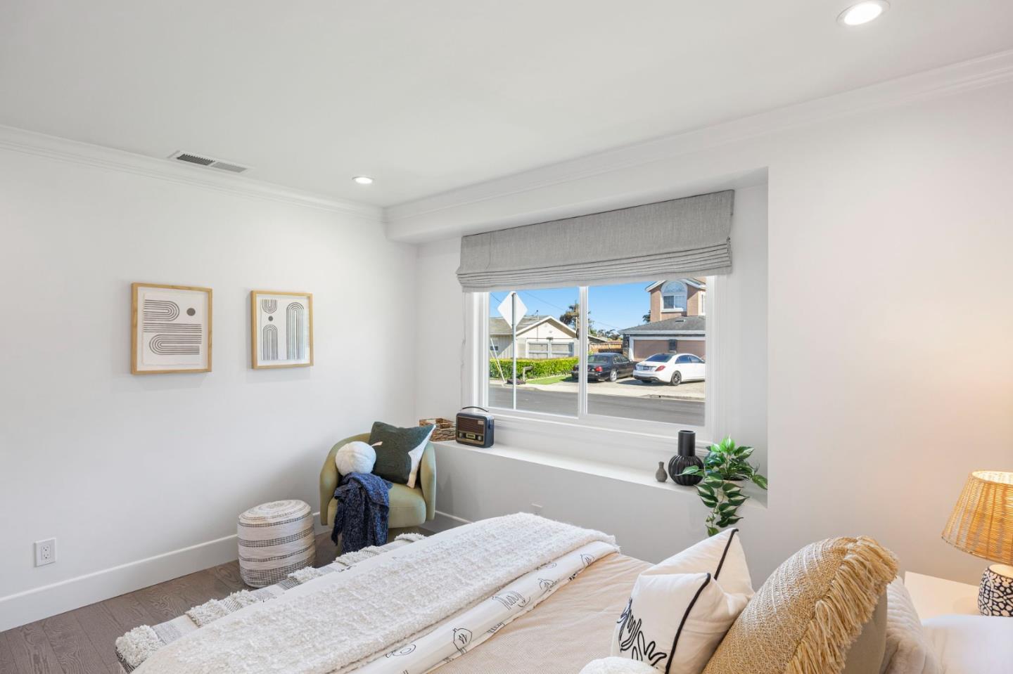 Detail Gallery Image 17 of 60 For 272 Taylor Dr, South San Francisco,  CA 94080 - 3 Beds | 2/1 Baths