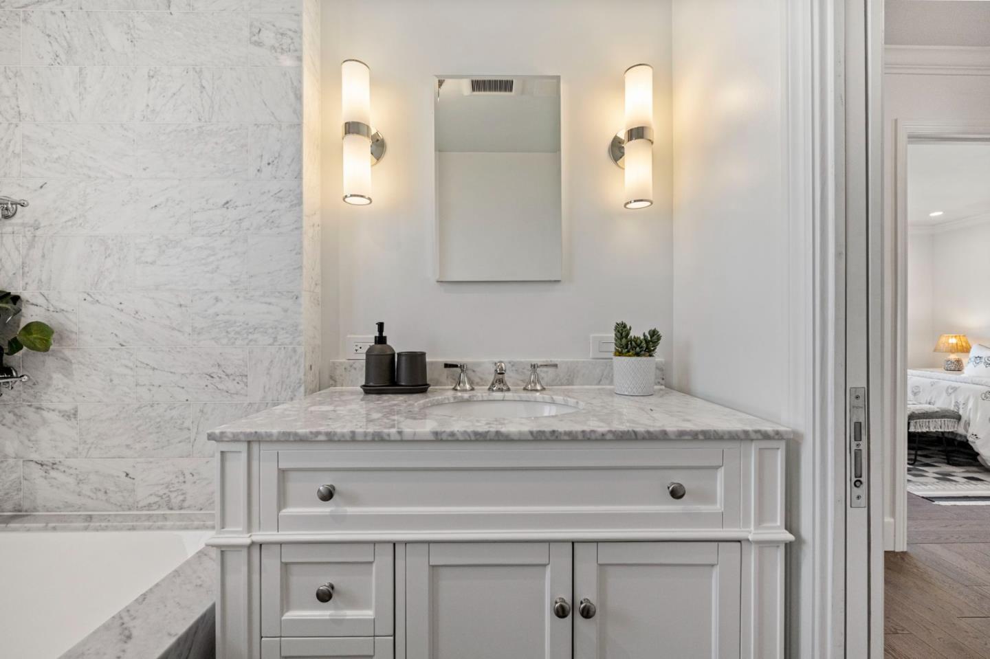 Detail Gallery Image 19 of 60 For 272 Taylor Dr, South San Francisco,  CA 94080 - 3 Beds | 2/1 Baths