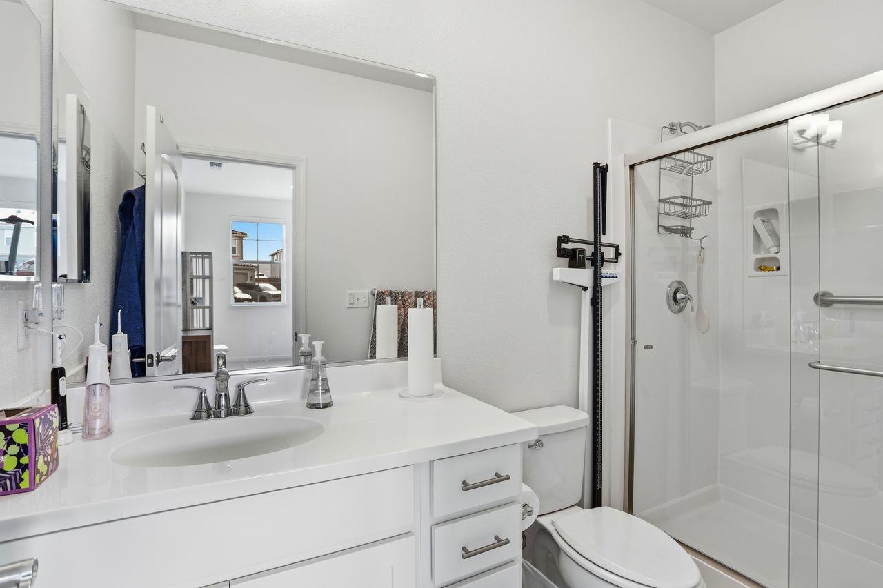 Detail Gallery Image 40 of 62 For 2761 Glenview Dr, Hollister,  CA 95023 - 4 Beds | 2/1 Baths