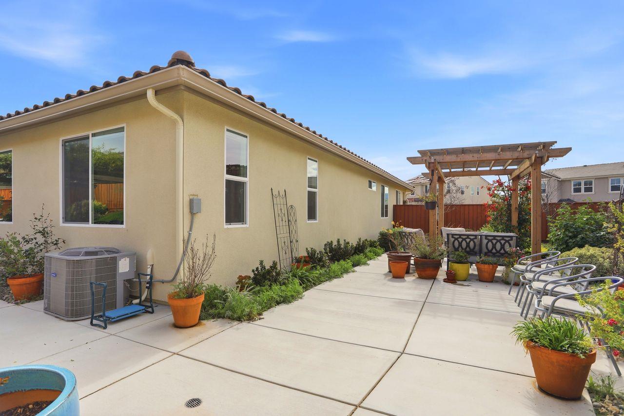 Detail Gallery Image 55 of 62 For 2761 Glenview Dr, Hollister,  CA 95023 - 4 Beds | 2/1 Baths