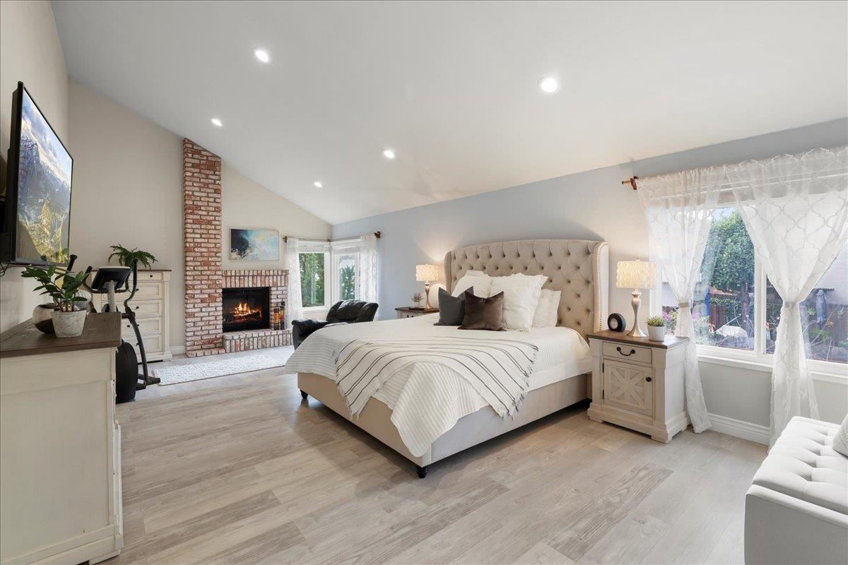 Detail Gallery Image 22 of 37 For 16761 Dry Creek Ct, Morgan Hill,  CA 95037 - 4 Beds | 2/1 Baths