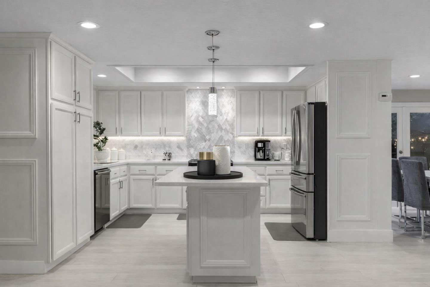 Detail Gallery Image 3 of 12 For 16761 Dry Creek Ct, Morgan Hill,  CA 95037 - 4 Beds | 2 Baths