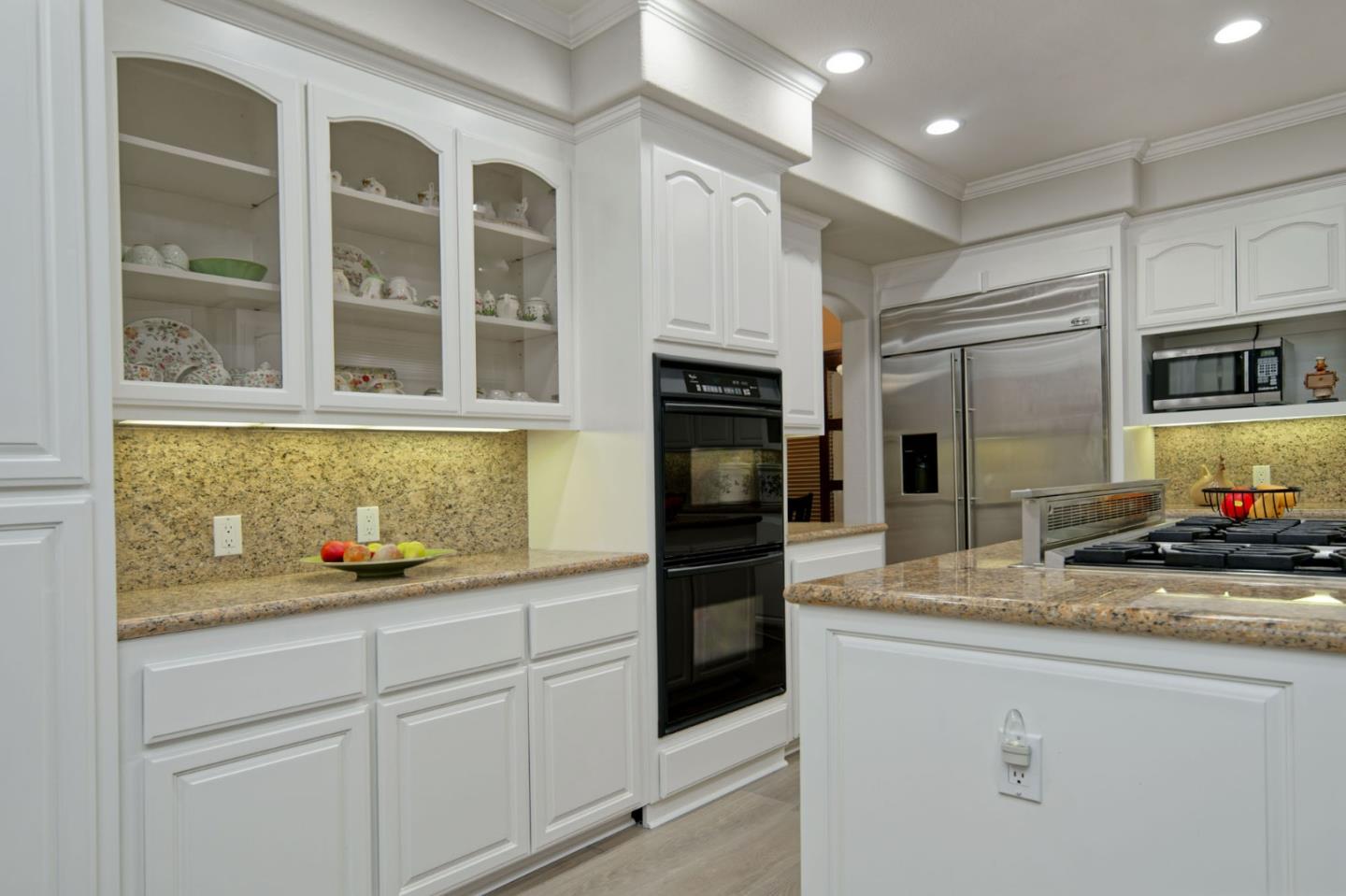 Detail Gallery Image 14 of 39 For 114 Gemini Ct, Los Gatos,  CA 95032 - 5 Beds | 4 Baths