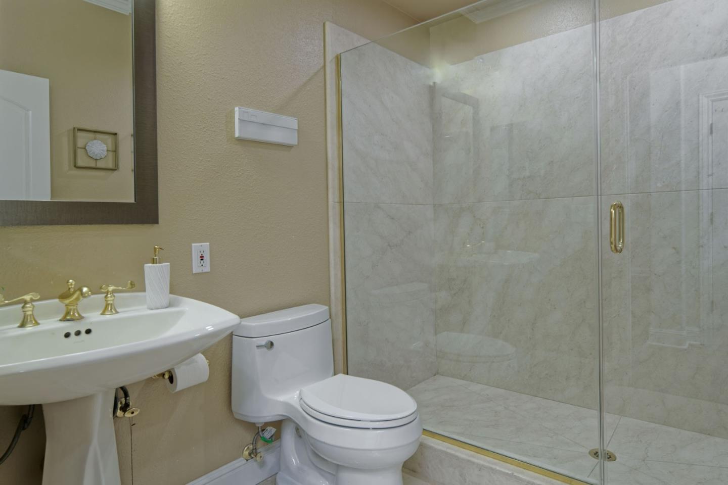 Detail Gallery Image 21 of 39 For 114 Gemini Ct, Los Gatos,  CA 95032 - 5 Beds | 4 Baths