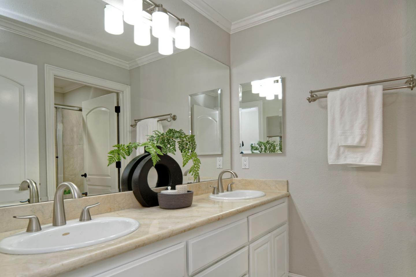 Detail Gallery Image 32 of 39 For 114 Gemini Ct, Los Gatos,  CA 95032 - 5 Beds | 4 Baths