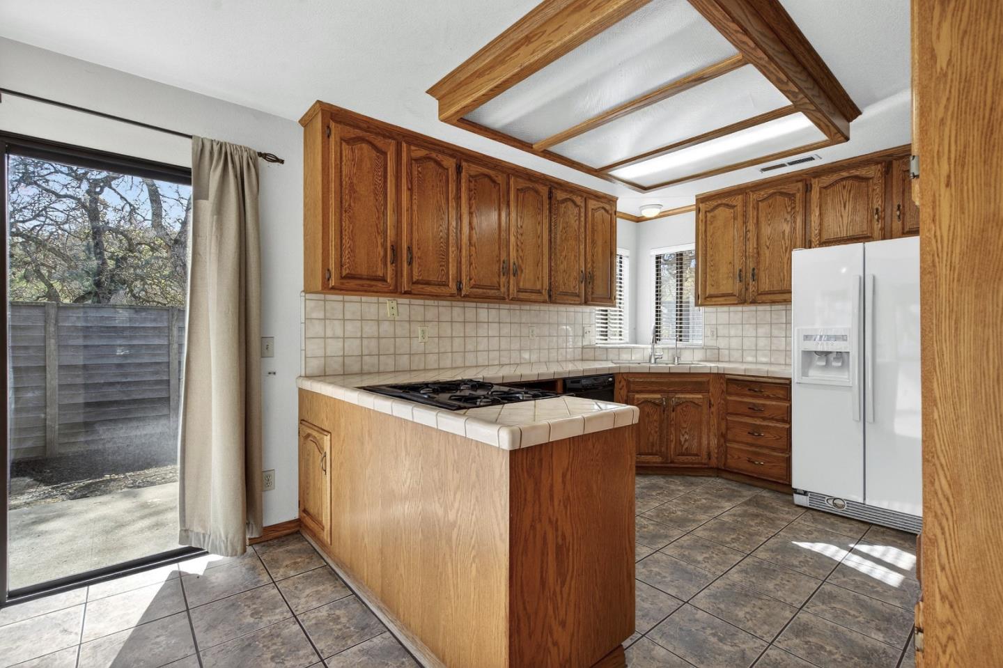 Detail Gallery Image 11 of 65 For 11305 Cienega Rd, Hollister,  CA 95023 - 4 Beds | 2/1 Baths