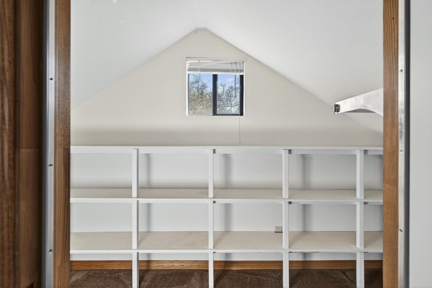 Detail Gallery Image 22 of 65 For 11305 Cienega Rd, Hollister,  CA 95023 - 4 Beds | 2/1 Baths