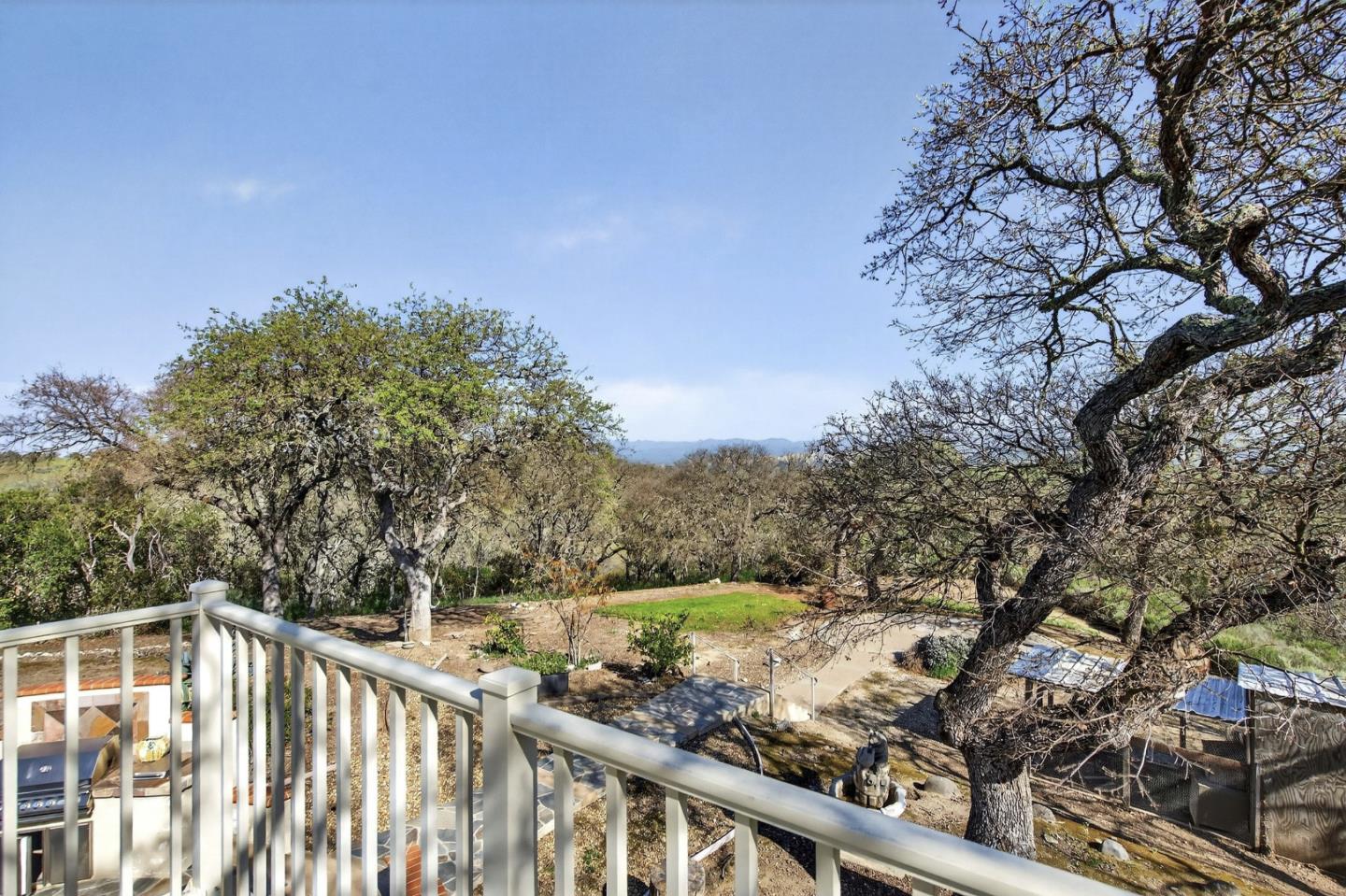 Detail Gallery Image 25 of 65 For 11305 Cienega Rd, Hollister,  CA 95023 - 4 Beds | 2/1 Baths