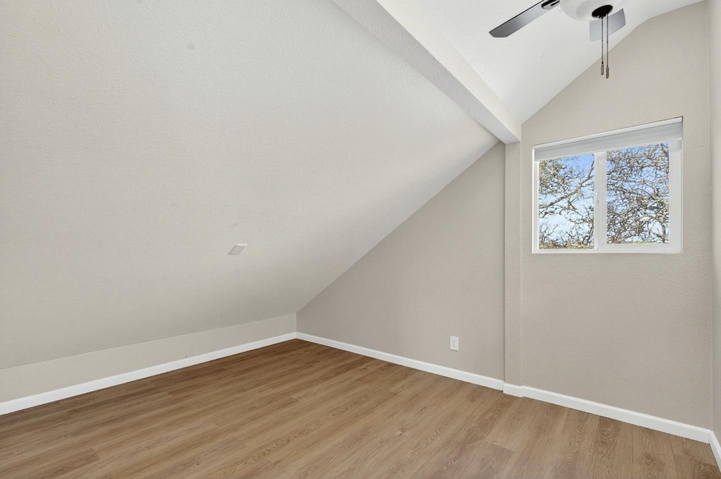 Detail Gallery Image 47 of 65 For 11305 Cienega Rd, Hollister,  CA 95023 - 4 Beds | 2/1 Baths