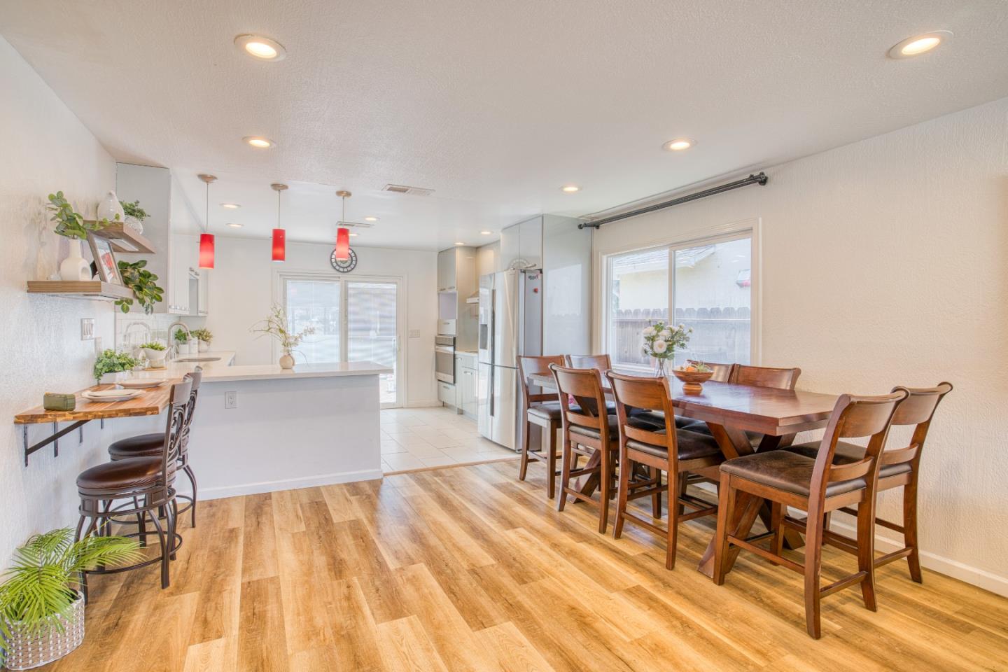 Detail Gallery Image 12 of 70 For 3601 Figueroa Dr, San Leandro,  CA 94578 - 5 Beds | 4/1 Baths