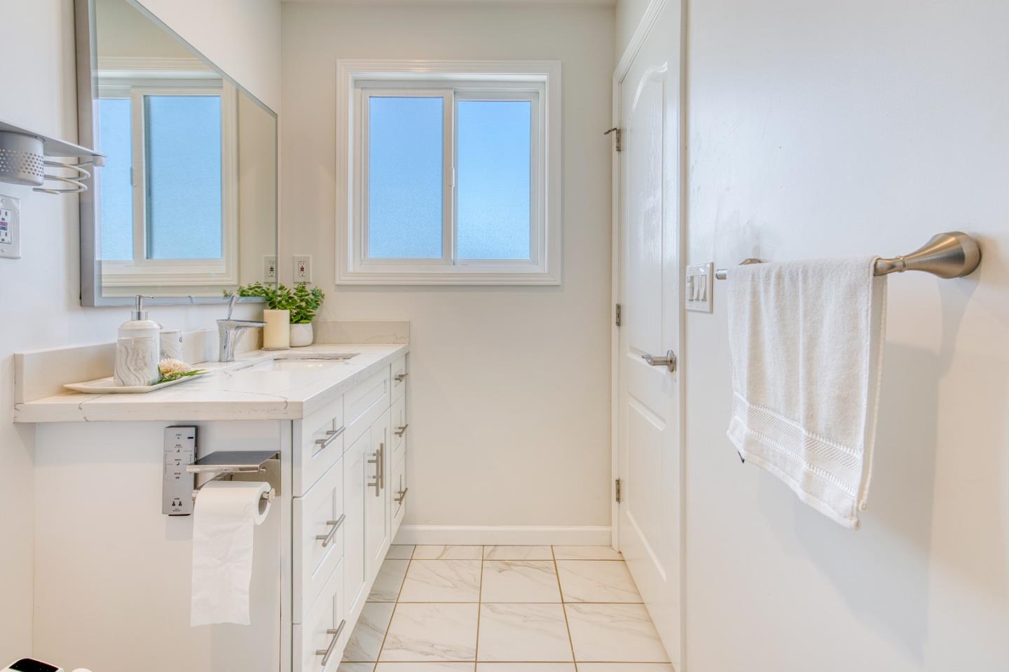 Detail Gallery Image 42 of 70 For 3601 Figueroa Dr, San Leandro,  CA 94578 - 5 Beds | 4/1 Baths