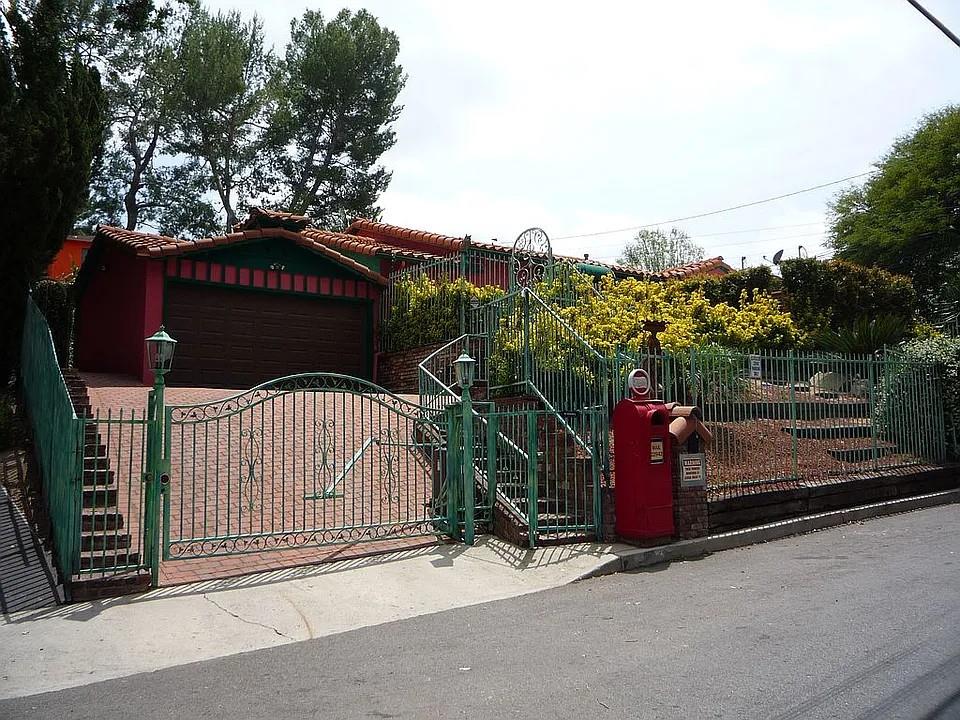 Front Image Thumbnail for ML82035066