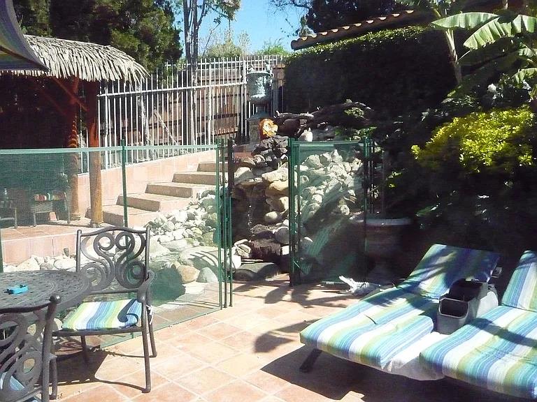 Detail Gallery Image 11 of 19 For 22942 Crespi St, Woodland Hills,  CA 91364 - 7 Beds | 5 Baths