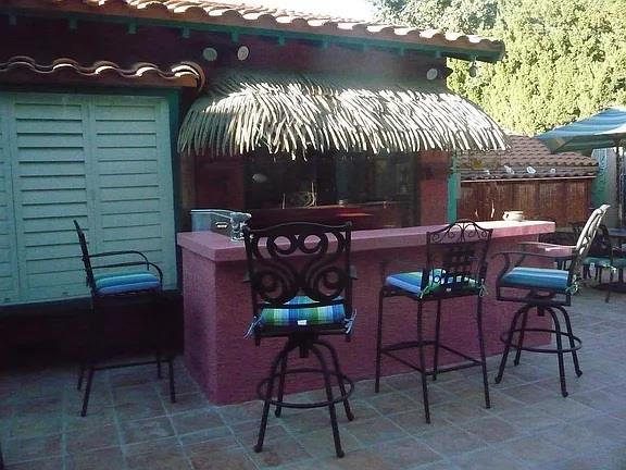 Detail Gallery Image 9 of 19 For 22942 Crespi St, Woodland Hills,  CA 91364 - 7 Beds | 5 Baths