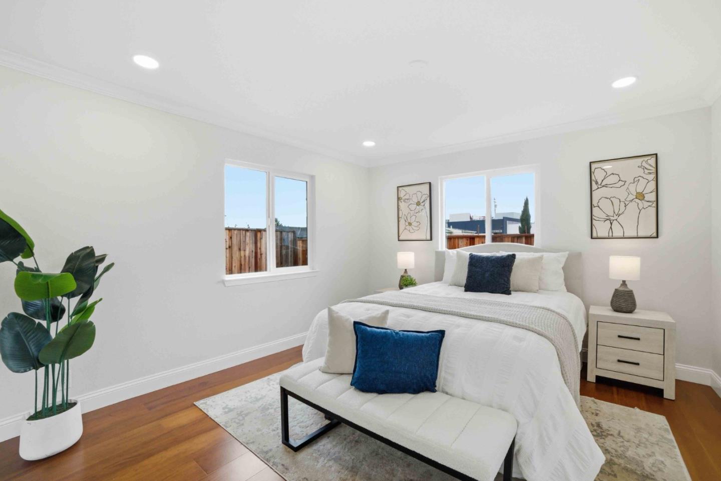 Detail Gallery Image 21 of 41 For 552 Borregas Ave, Sunnyvale,  CA 94085 - 5 Beds | 3 Baths