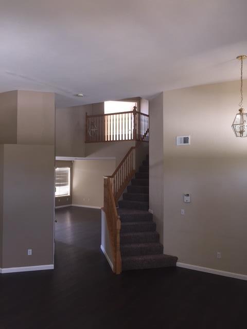 Detail Gallery Image 6 of 11 For 2290 Ventana Ct, Hollister,  CA 95023 - 5 Beds | 3 Baths