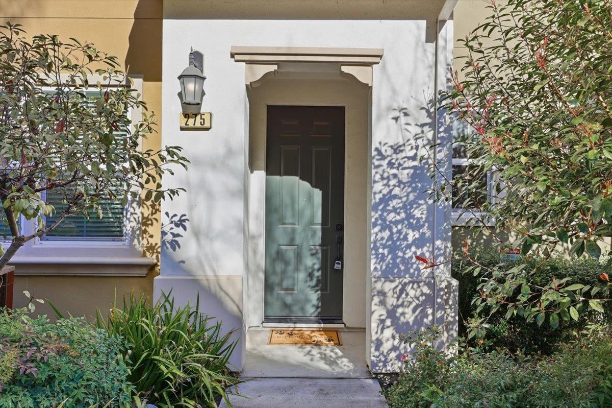 Detail Gallery Image 5 of 32 For 275 Currlin Cir, Milpitas,  CA 95035 - 3 Beds | 3/1 Baths