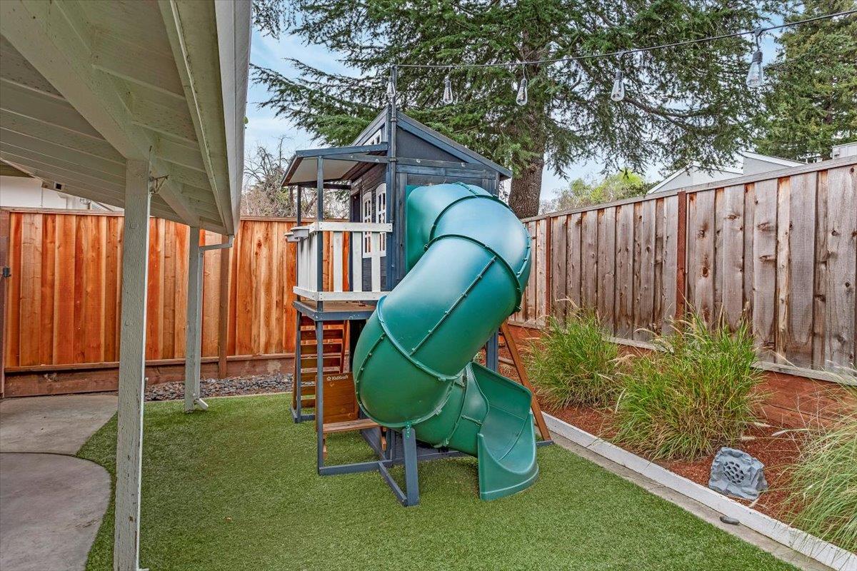 Detail Gallery Image 20 of 26 For 1036 Pascoe Ave, San Jose,  CA 95125 - 3 Beds | 2 Baths