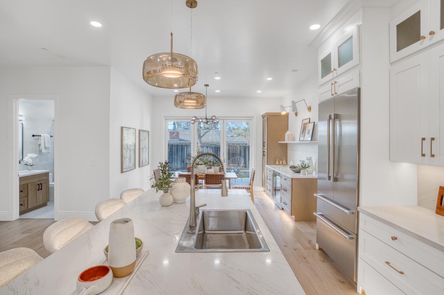 Detail Gallery Image 12 of 73 For 1006 Judson Dr, Mountain View,  CA 94040 - 6 Beds | 5 Baths