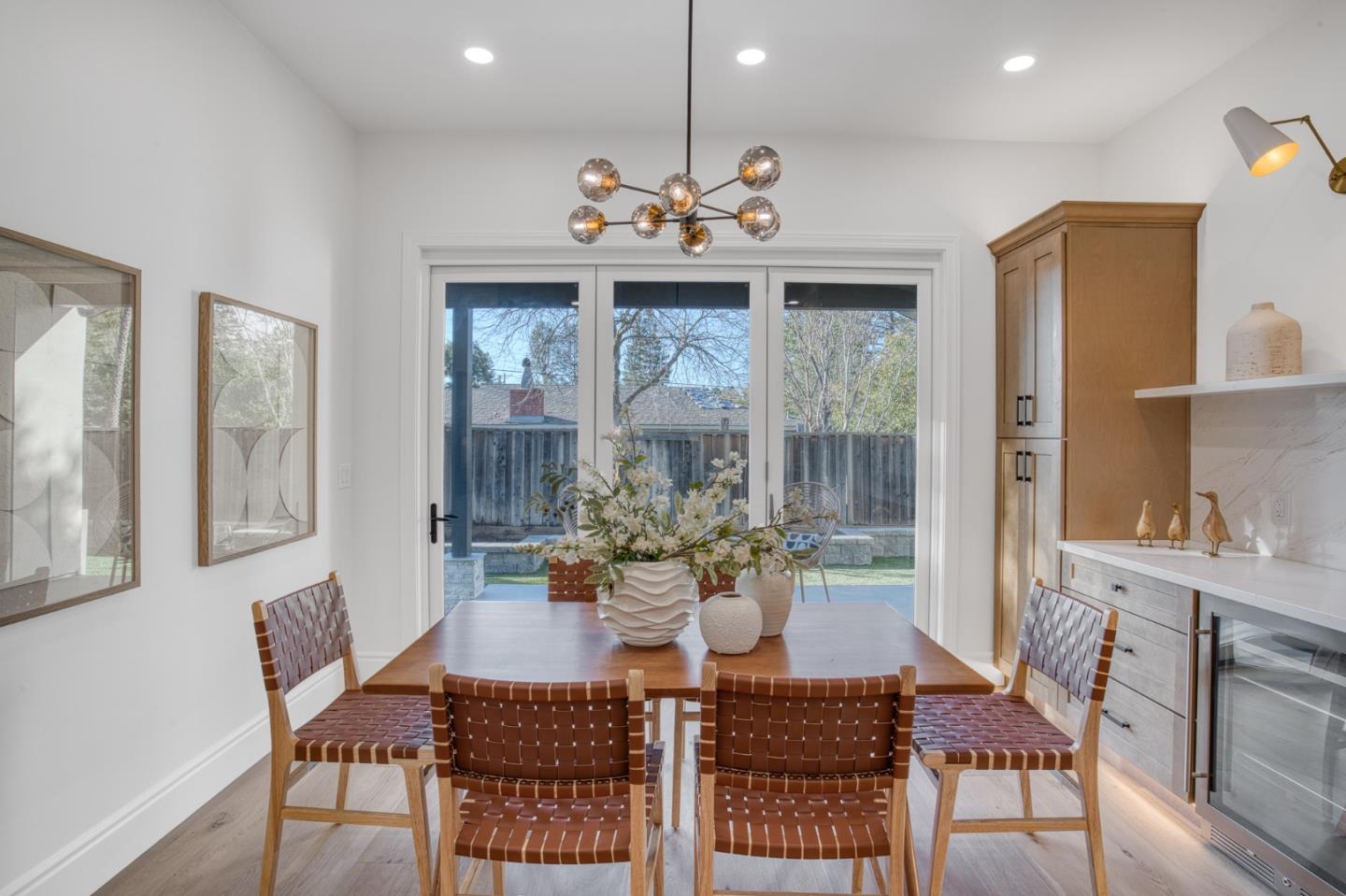 Detail Gallery Image 15 of 73 For 1006 Judson Dr, Mountain View,  CA 94040 - 6 Beds | 5 Baths