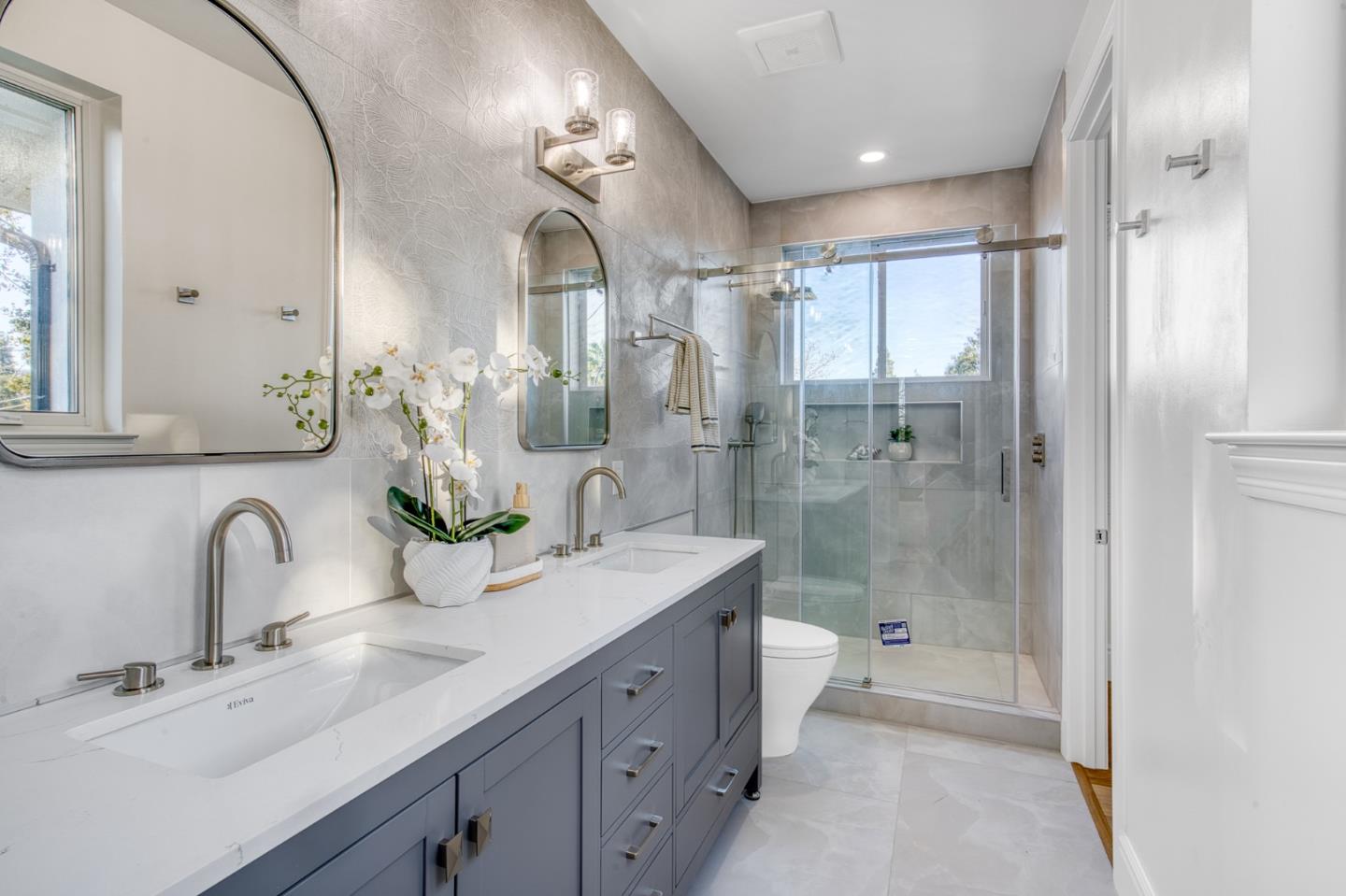 Detail Gallery Image 23 of 73 For 1006 Judson Dr, Mountain View,  CA 94040 - 6 Beds | 5 Baths