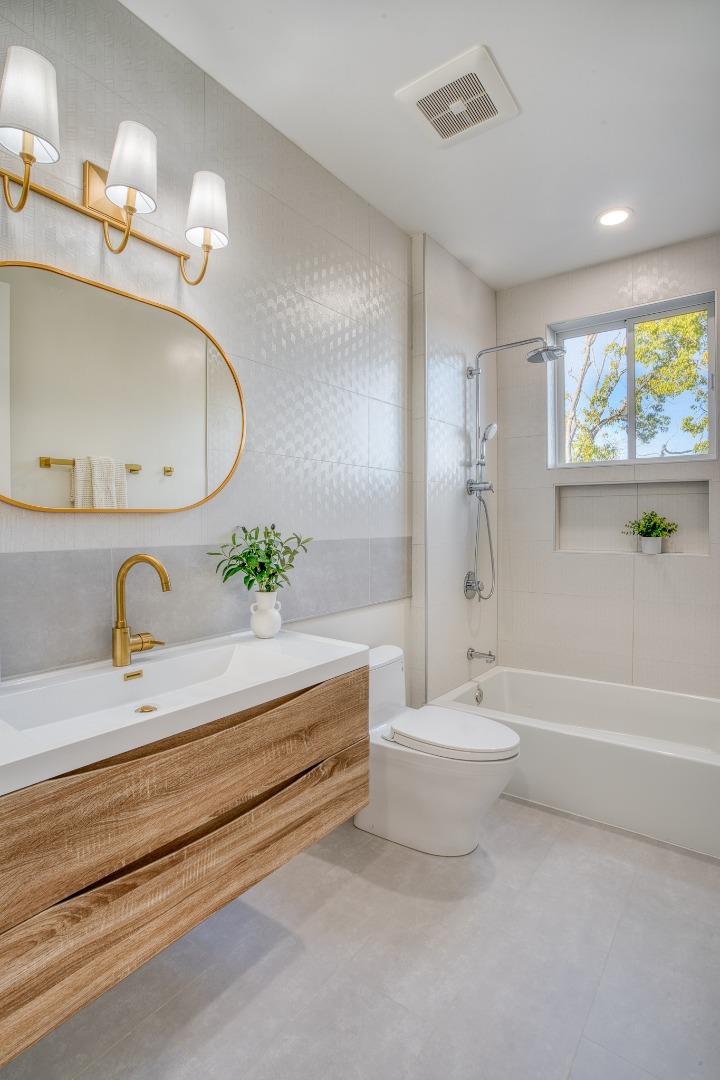 Detail Gallery Image 31 of 73 For 1006 Judson Dr, Mountain View,  CA 94040 - 6 Beds | 5 Baths