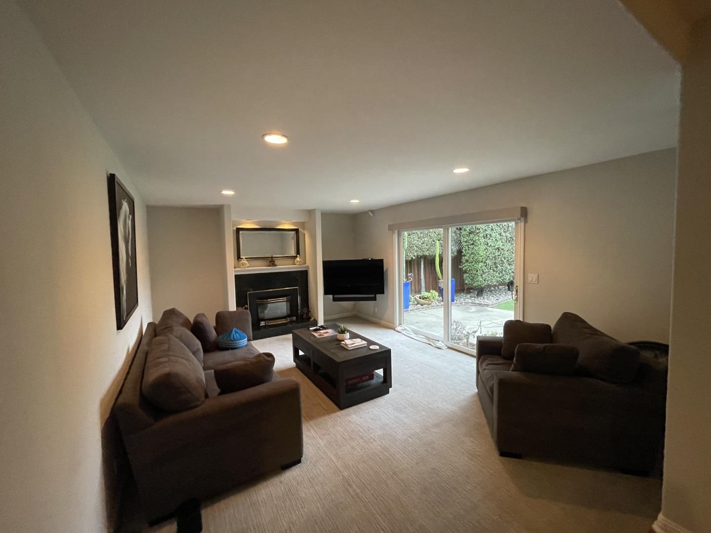 Detail Gallery Image 7 of 21 For 1079 Drexel Way, San Jose,  CA 95121 - 3 Beds | 2 Baths