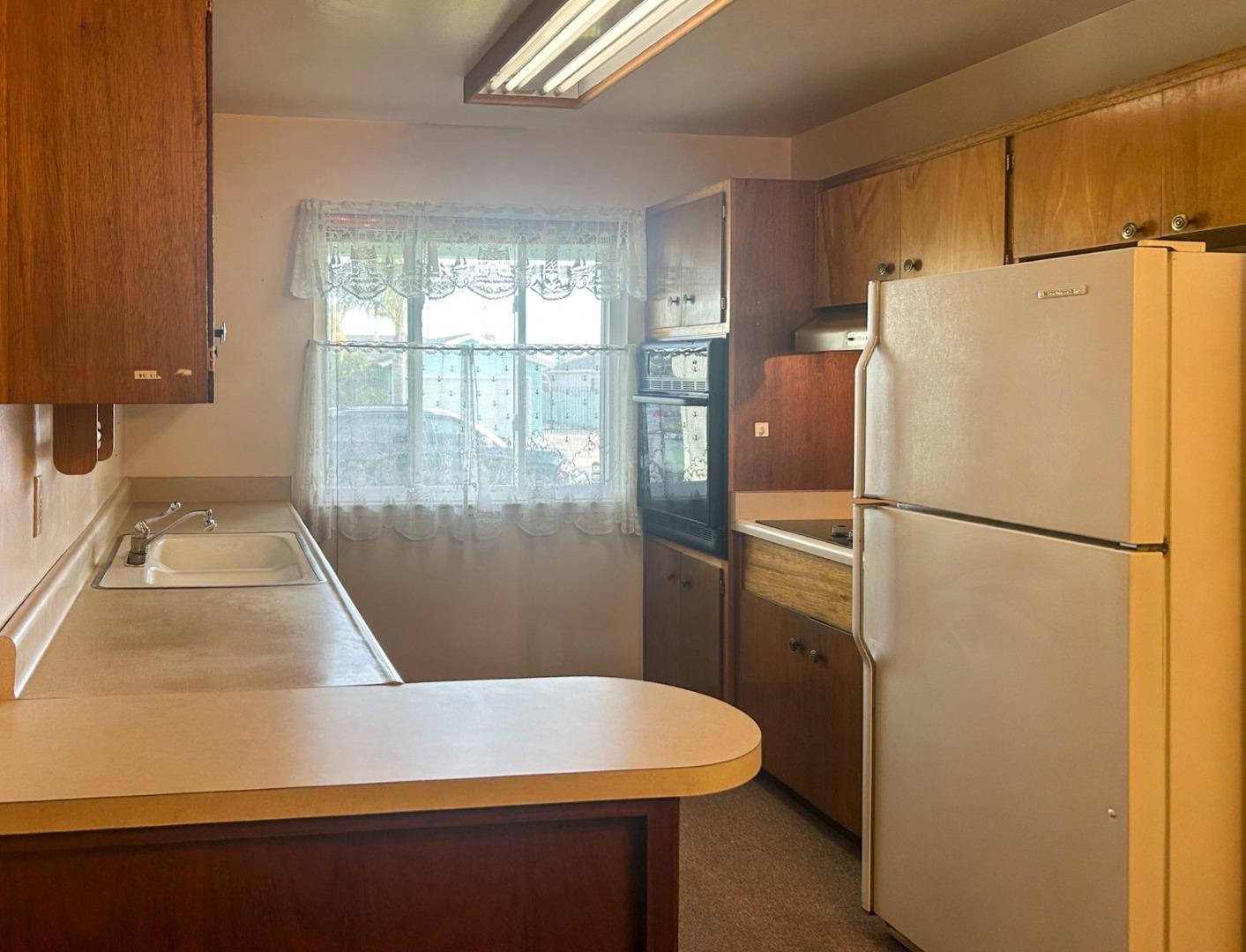 Detail Gallery Image 7 of 27 For 223 Shasta St, Watsonville,  CA 95076 - 3 Beds | 2 Baths