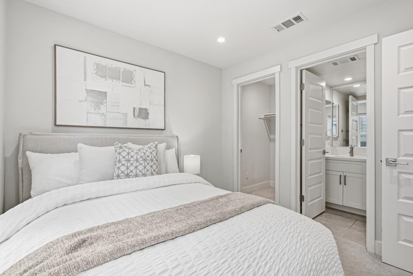 Photo #20: ML82035076 Listing: Photo #20