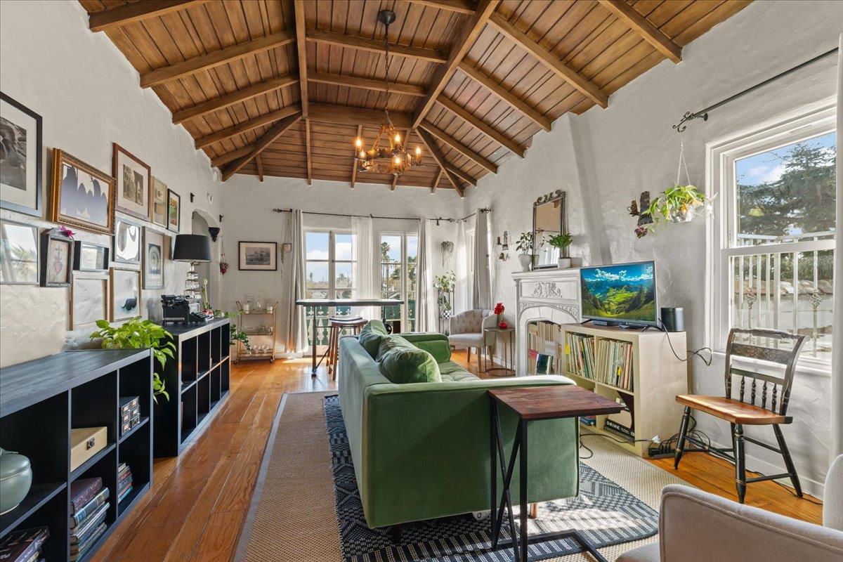 Detail Gallery Image 14 of 27 For 15 Hawthorne Way, San Jose,  CA 95110 - – Beds | – Baths