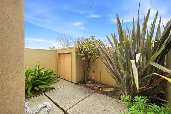 Detail Gallery Image 22 of 24 For 1067 Padre Dr #2,  Salinas,  CA 93901 - 2 Beds | 2 Baths