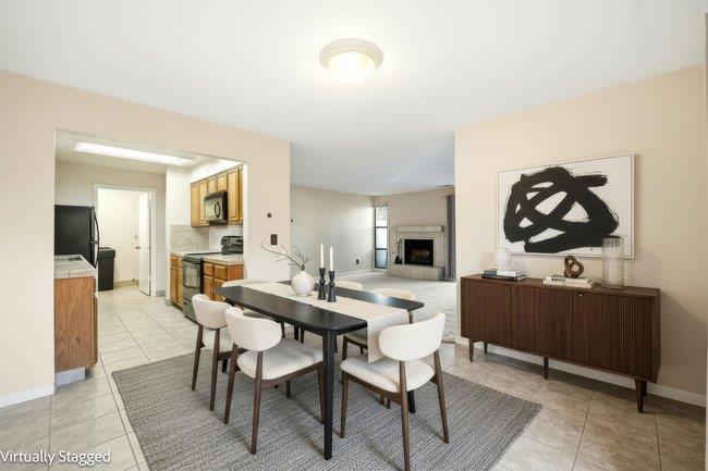 Detail Gallery Image 9 of 24 For 1067 Padre Dr #2,  Salinas,  CA 93901 - 2 Beds | 2 Baths