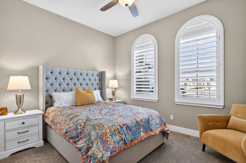 Detail Gallery Image 10 of 70 For 989 Pismo Ct, Hollister,  CA 95023 - 3 Beds | 3 Baths