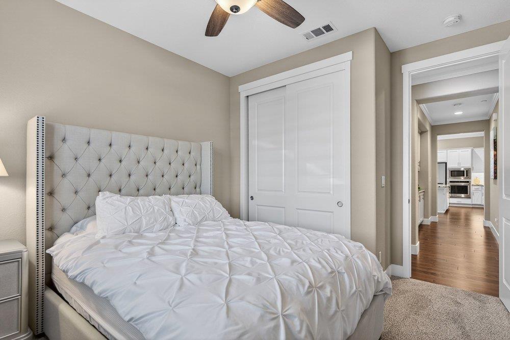 Detail Gallery Image 26 of 70 For 989 Pismo Ct, Hollister,  CA 95023 - 3 Beds | 3 Baths