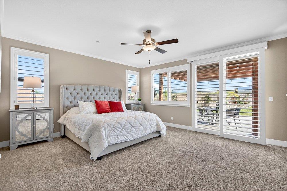 Detail Gallery Image 30 of 70 For 989 Pismo Ct, Hollister,  CA 95023 - 3 Beds | 3 Baths