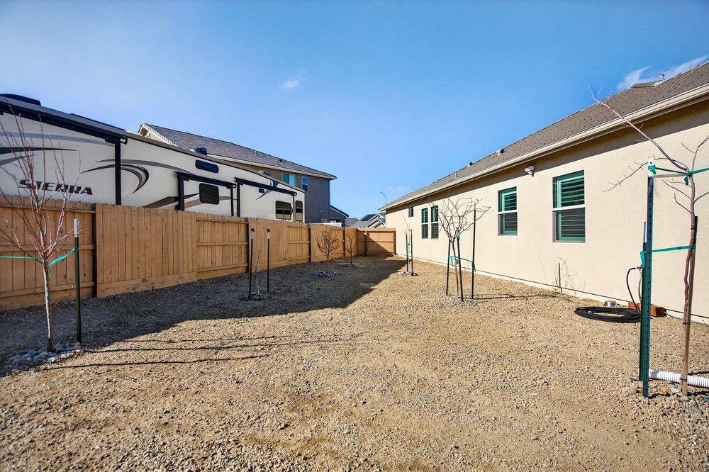 Detail Gallery Image 40 of 70 For 989 Pismo Ct, Hollister,  CA 95023 - 3 Beds | 3 Baths